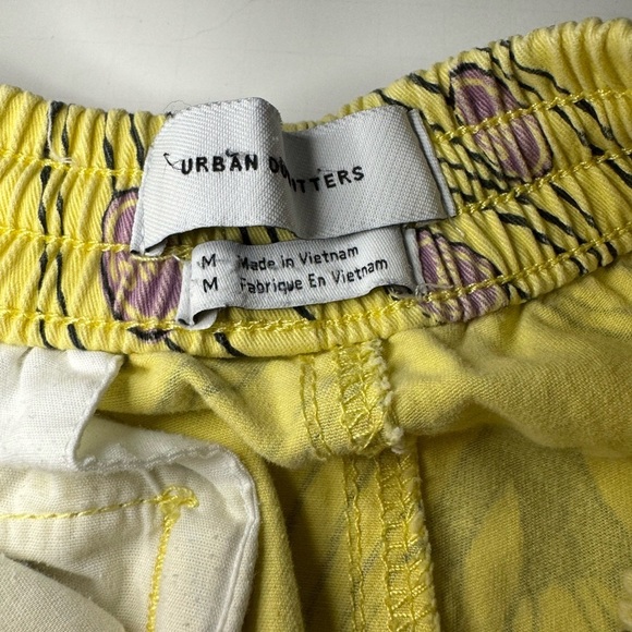 Urban Outfitters Mens Maximus Go Bananas drawstring shorts - Picture 6 of 9